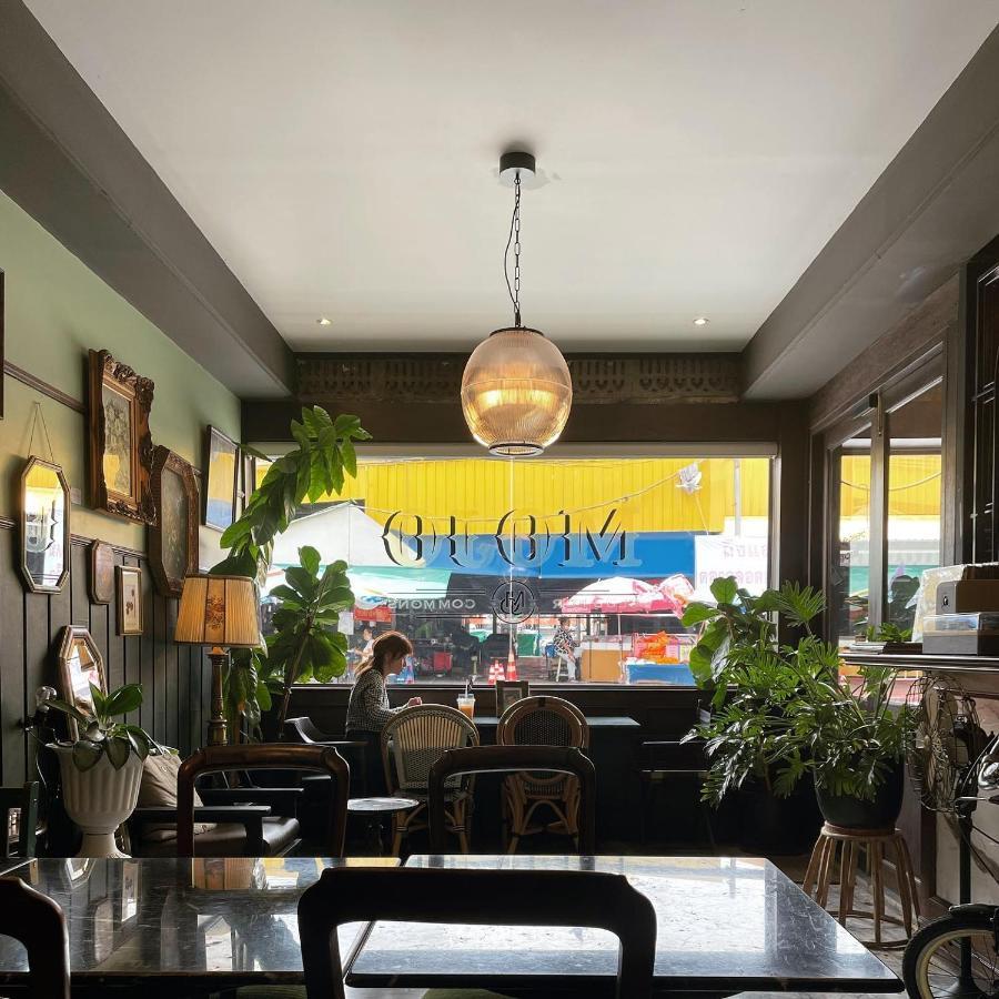 Mojo Old Town Phranakorn Hotel กรุงเทพมหานคร ภายนอก รูปภาพ